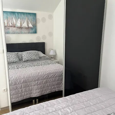 Ella Apartamento