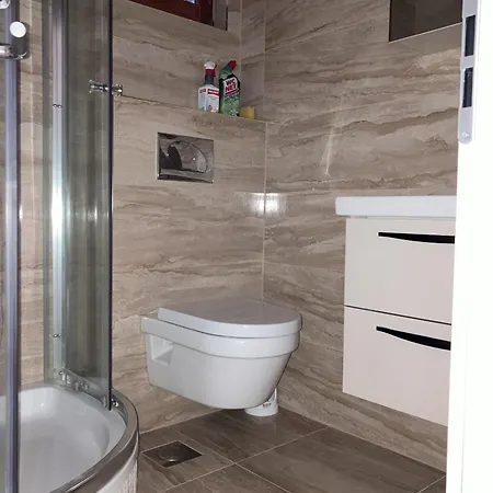 Ella Apartamento *